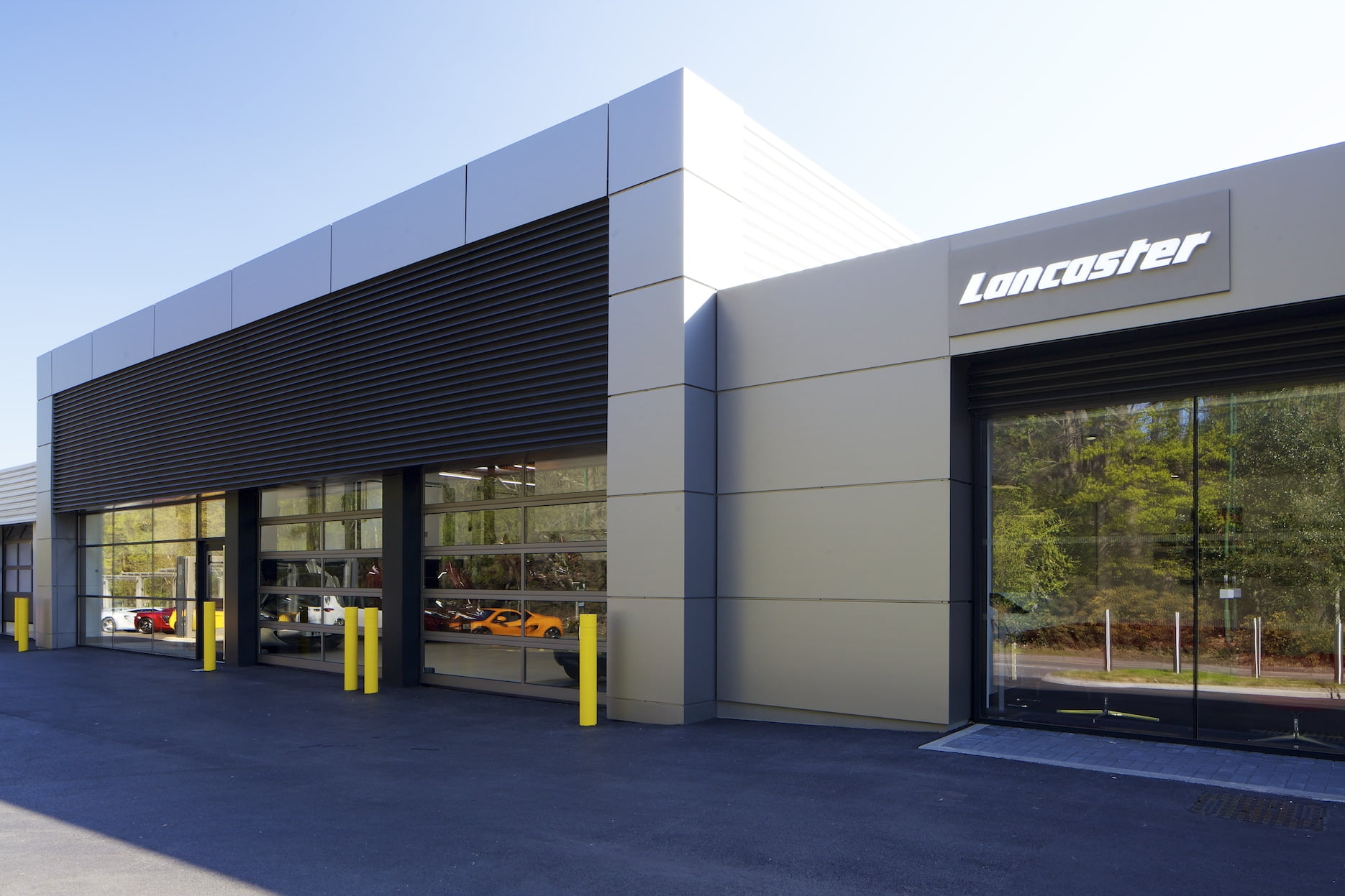 Vitrabond Cladding Mclaren Cars, Ascot | Valcan Cladding Projects