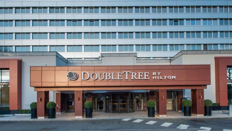 double-tree-hilton-valcan