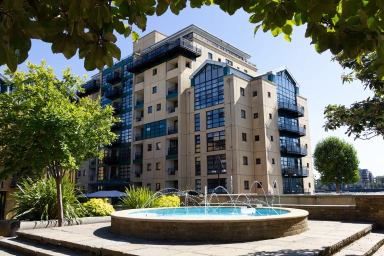 burrells-wharf-london-valcan