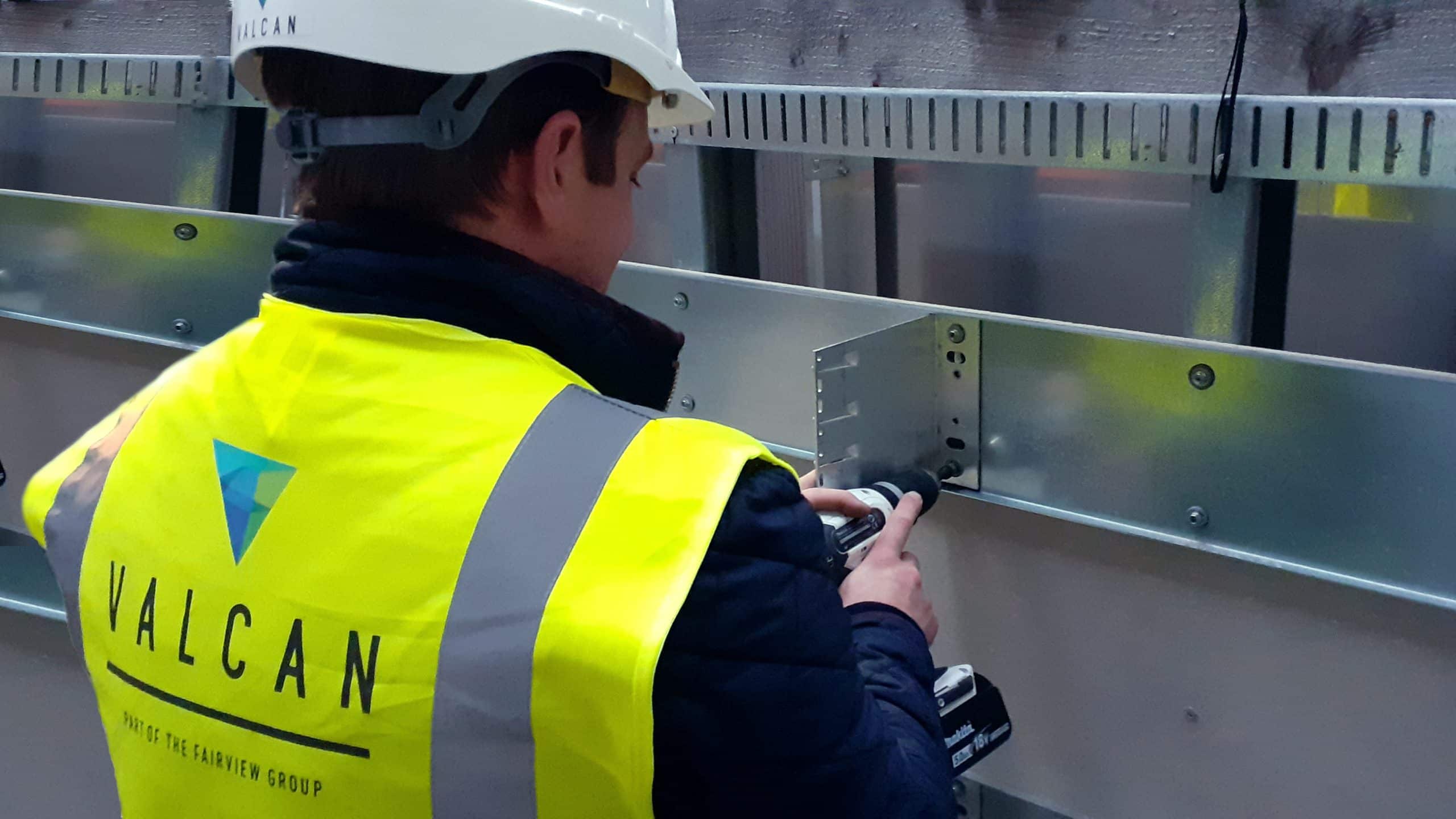 Toolbox talks with Valcan